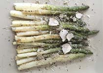 Asperges au Parmesan et truffes râpées