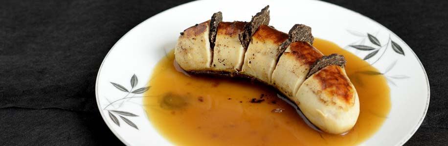 Boudin blanc, écailles de truffes sauce fond de veau